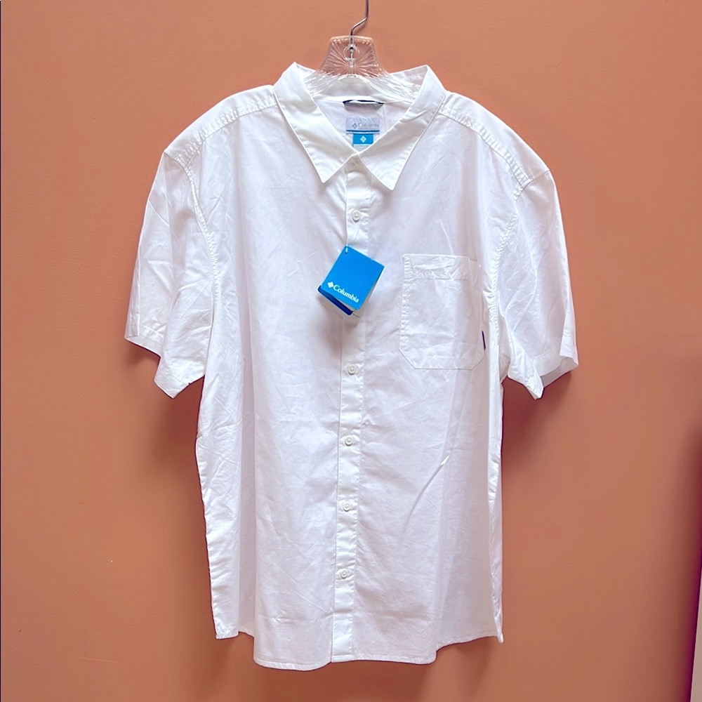 Columbia Size 2XL White Shortsleeved Men’s Shirt New With Tags